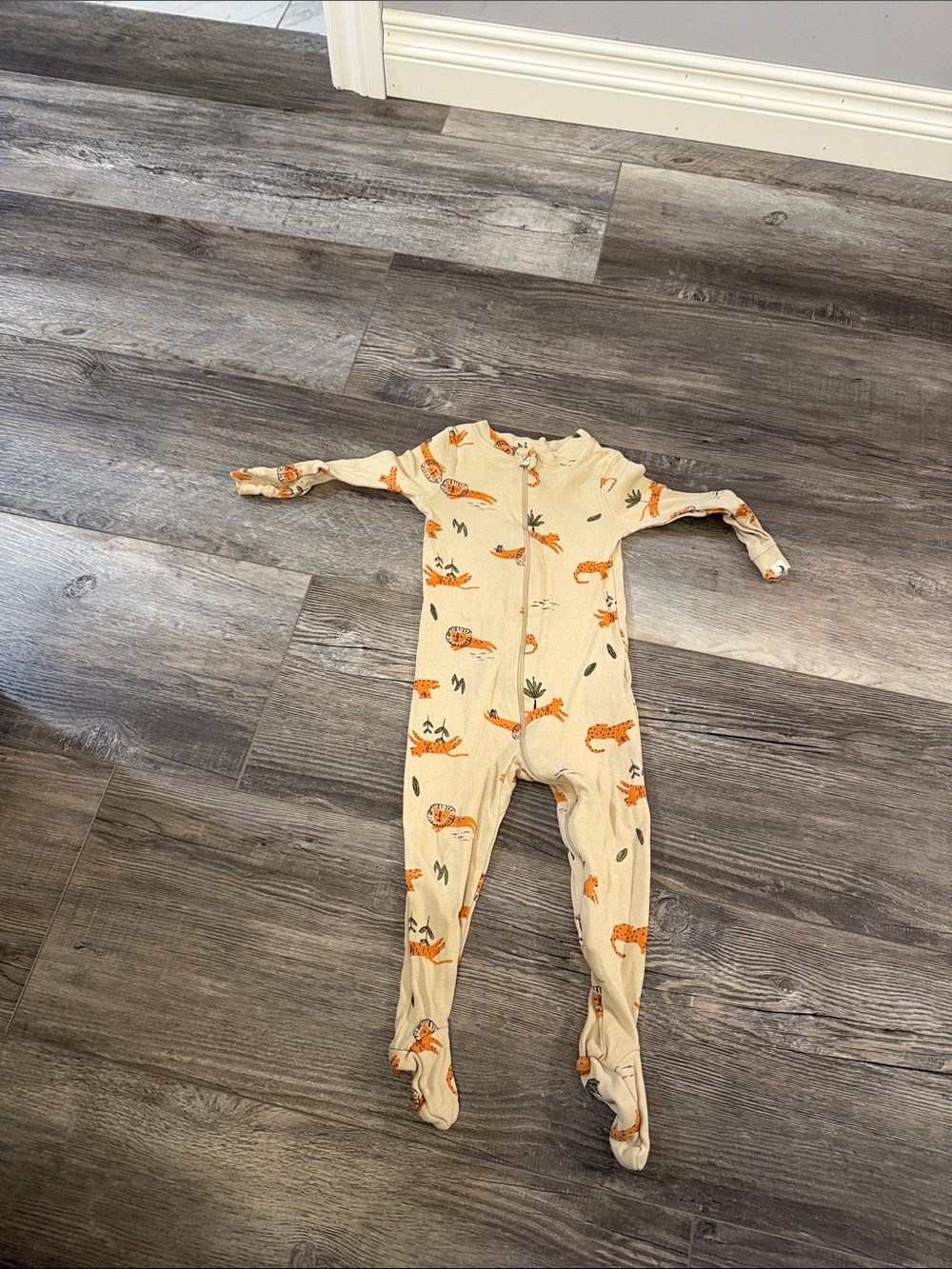 Rise Little Earthling Cream Footed One-Piece Sleeper with Orange Animal Print